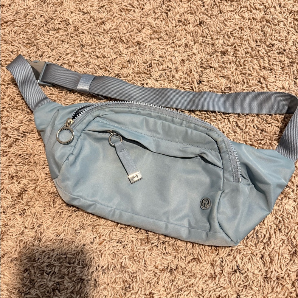 Lululemon Large belt bag